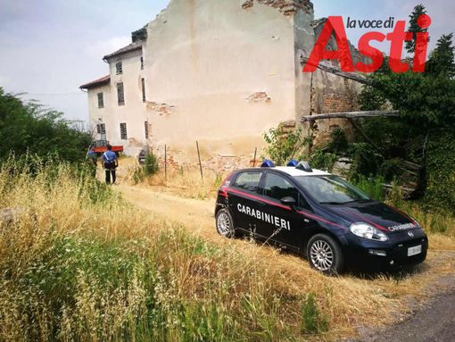 Il casolare di frazione Sant'Anna dove il corpo senza vita di Fabio Pezzuto è stato rinvenuto questa mattina