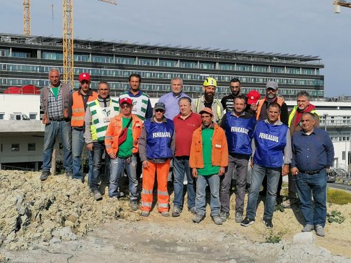 Edili licenziati dal cantiere di Verduno: il concessionario si sfila, l’amarezza di lavoratori e sindacati Edili licenziati dal cantiere di Verduno: il concessionario si sfila, l’amarezza di lavoratori e sindacati