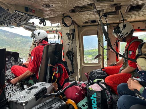 Rimangono bloccati sulla cresta est del Monviso: alpinisti recuperati dai vigili del fuoco [VIDEO]