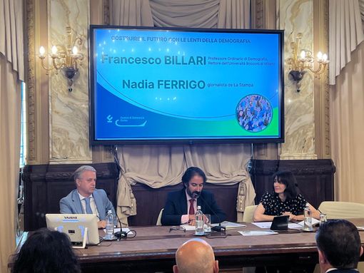 Un momento dell'incontro tenuto in Camera di Commercio Un momento dell'incontro tenuto in Camera di Commercio