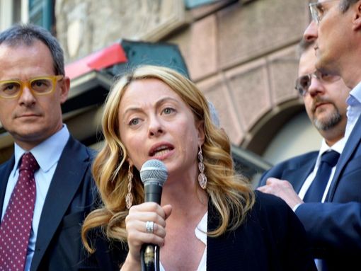 Europee 2024, la Granda sceglie Meloni: Fdi dal 6,05% al 34,71% delle preferenze. Crolla la Lega che perde quasi centomila elettori, -1,15% per il PD Europee 2024, la Granda sceglie Meloni: Fdi dal 6,05% al 34,71% delle preferenze. Crolla la Lega che perde quasi centomila elettori, -1,15% per il PD