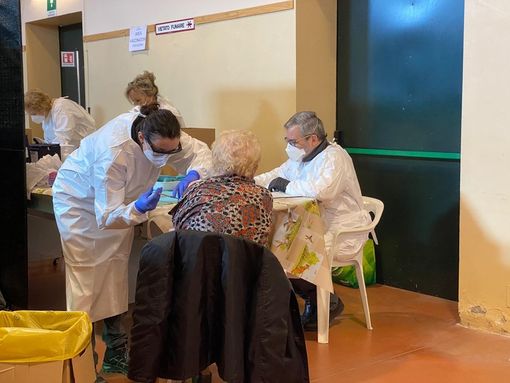 Altri 25.342 vaccinati in Piemonte oggi: a 10.716 è stata somministrata la seconda dose