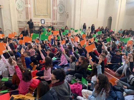 Un momento della premiazione di Cortemilia Un momento della premiazione di Cortemilia