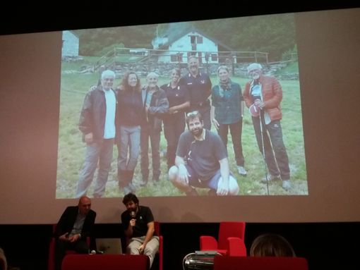 Sette giorni nella natura per rinascere: il nuovo film di Caruso ci porta “A riveder le stelle”