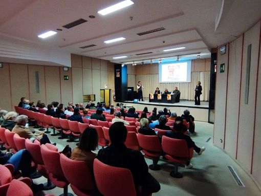 Polemiche a Bra per il mancato patrocinio alla serata “Le vite delle donne contano” Polemiche a Bra per il mancato patrocinio alla serata “Le vite delle donne contano”