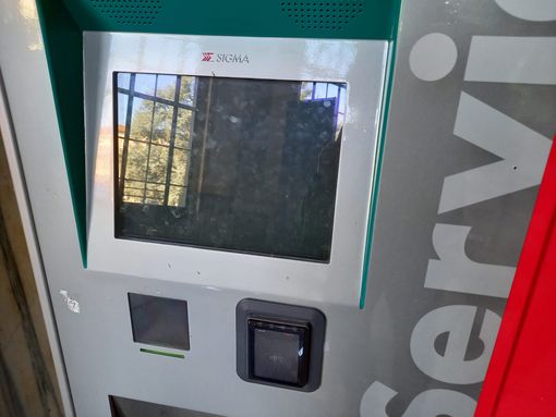 Trenitalia sotto attacco hacker: anche a Cuneo fuori uso biglietterie e postazioni self service