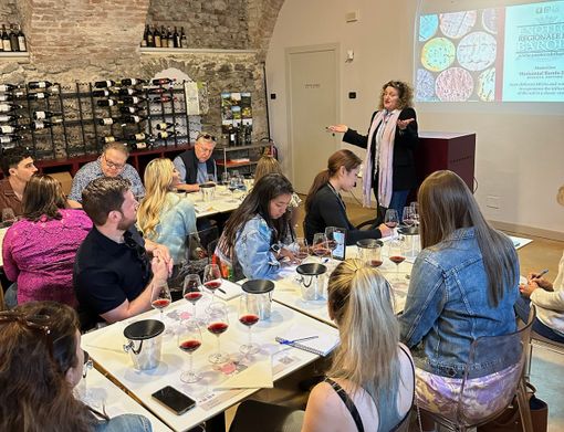 All'Enoteca Regionale del Barolo secondo appuntamento con i TastyLab All'Enoteca Regionale del Barolo secondo appuntamento con i TastyLab