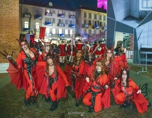 Una passata rievocazione storica ad Alba (credito Mauro Gallo) Una passata rievocazione storica ad Alba (credito Mauro Gallo)