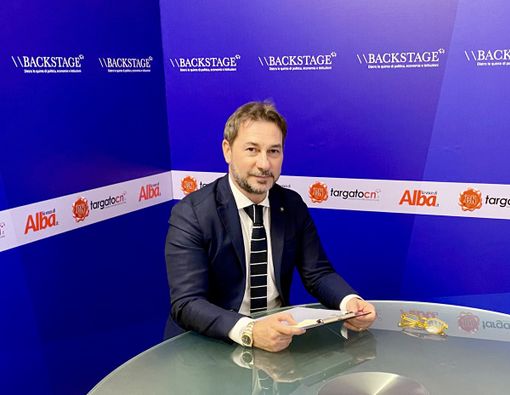 Pronto il nuovo studio di "Backstage"