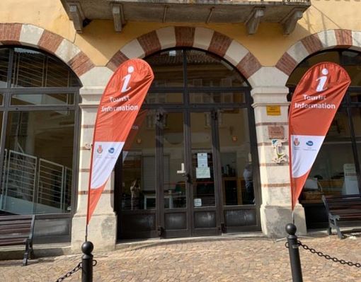 Taglio del nastro, questa domenica, per l'ufficio turistico neivese