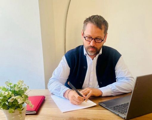 Nasce “È per te”: il nuovo brand educativo firmato dal Dott. Marco Barra