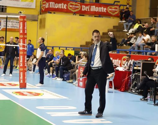 Volley maschile A3: termina l'avventura di coach Simeon a Savigliano