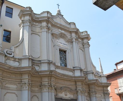 Tornata all'originario splendore la chiesa dei Santi Cosma e Damiano ad Alba