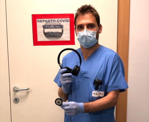 Stetoscopi digitali in supporto ai medici nel reparto Covid di Verduno (VIDEO)