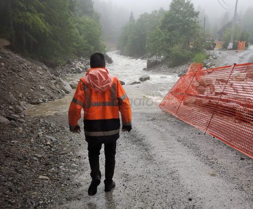 Maltempo: il sindaco di Valdieri chiude la strada di accesso alla Regione Terme [FOTO E VIDEO]