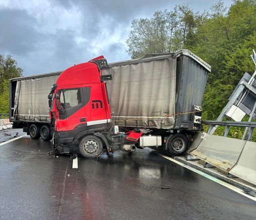 Incidente sulla A6, autostrada chiusa tra Millesimo e Ceva in direzione Torino