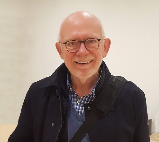 Professore universitario di Lingua e Letteratura Francese, Alberto Capatti ha esordito nell’ambito della gastronomia col libro “Le goût du nouveau”