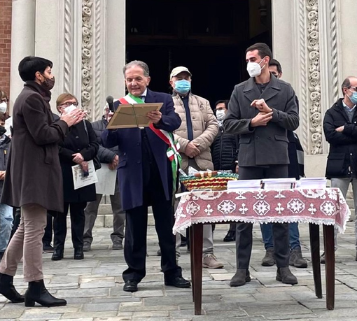 Priocca riscopre la festa del ringraziamento. Premio speciale per tre personalità del paese