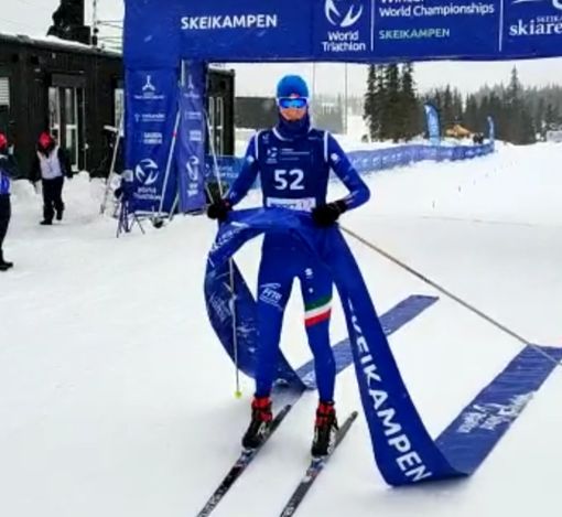 Riccardo Giuliano è il nuovo Campione del mondo Junior di Winter Triathlon