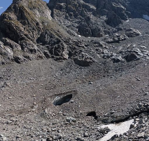 In gita in Valle Gesso, filmano il distacco di un pezzo del ghiacciaio del Clapier [VIDEO]