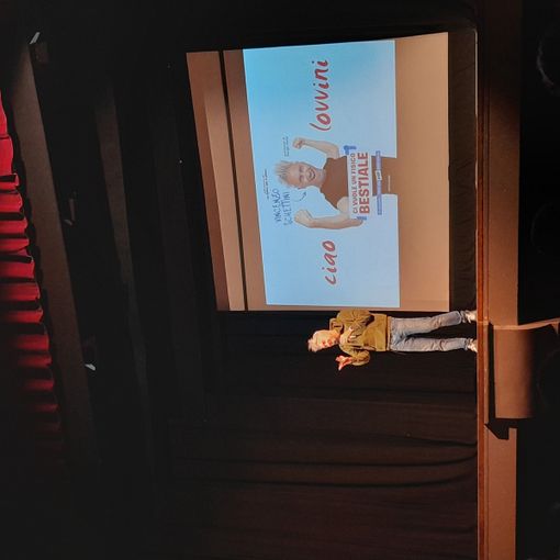 Savigliano, a lezione con il professor Vincenzo Schettini, docente di fisica e youtuber: "Conquistate il vostro posto nel mondo perché ve lo meritate"