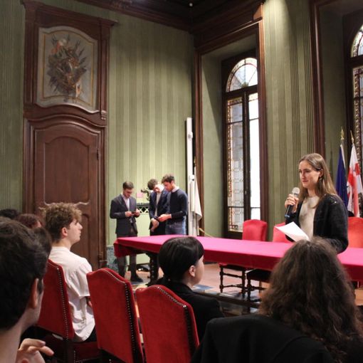 L'assessora al protagonismo giovanile Lucia Vignolo