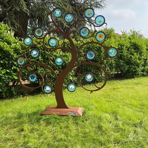 Albero della luce, presso il Santuario della Madonna dei Fiori di Bra