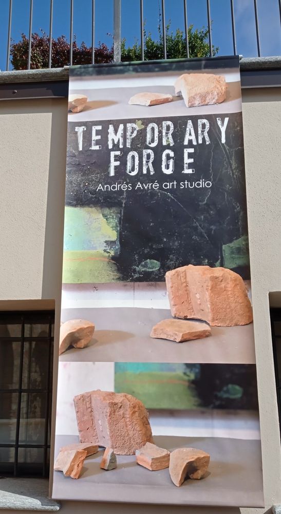 A Monforte d'Alba l'incontro tra due artisti contemporanei: Andrès Avré e Aude Calemard