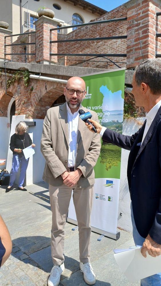 Presidente Luca Robaldo alla presentazione progetto SMART - Soluzioni di Mobilità Alternative Rurali Transfrontaliere