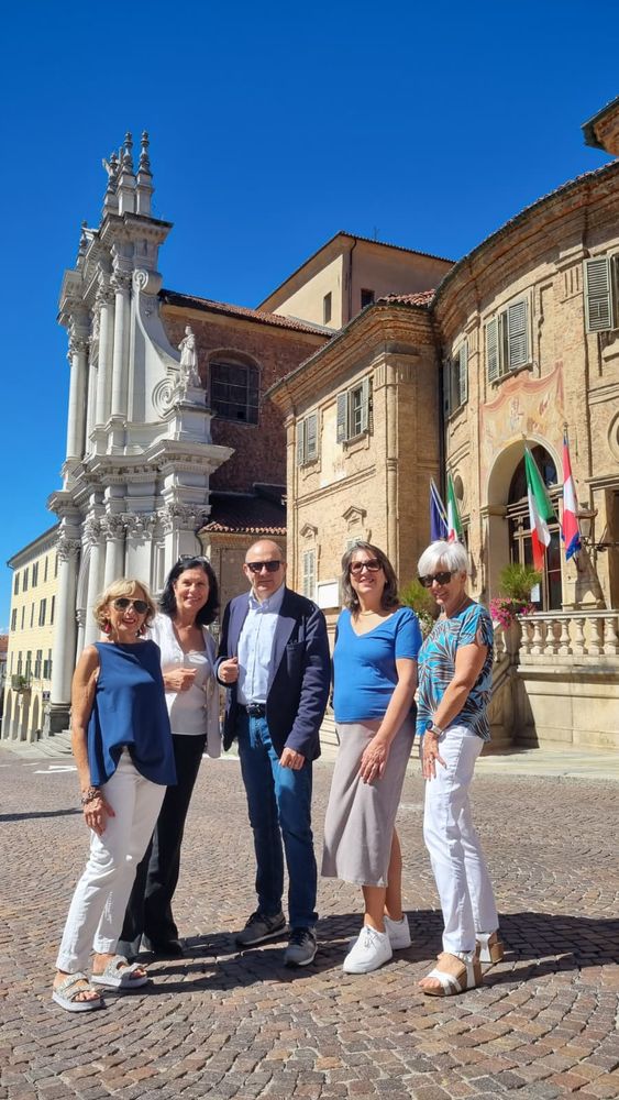 Una quota del direttivo del Premio, da sx Flavia Barberis, Agata Comandè, Mauro Rivetti, Silvia Gullino e Ivana Gianmoena