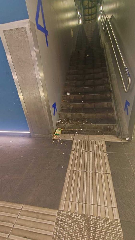 Il degrado documentato della stazione di Bra Il degrado documentato della stazione di Bra