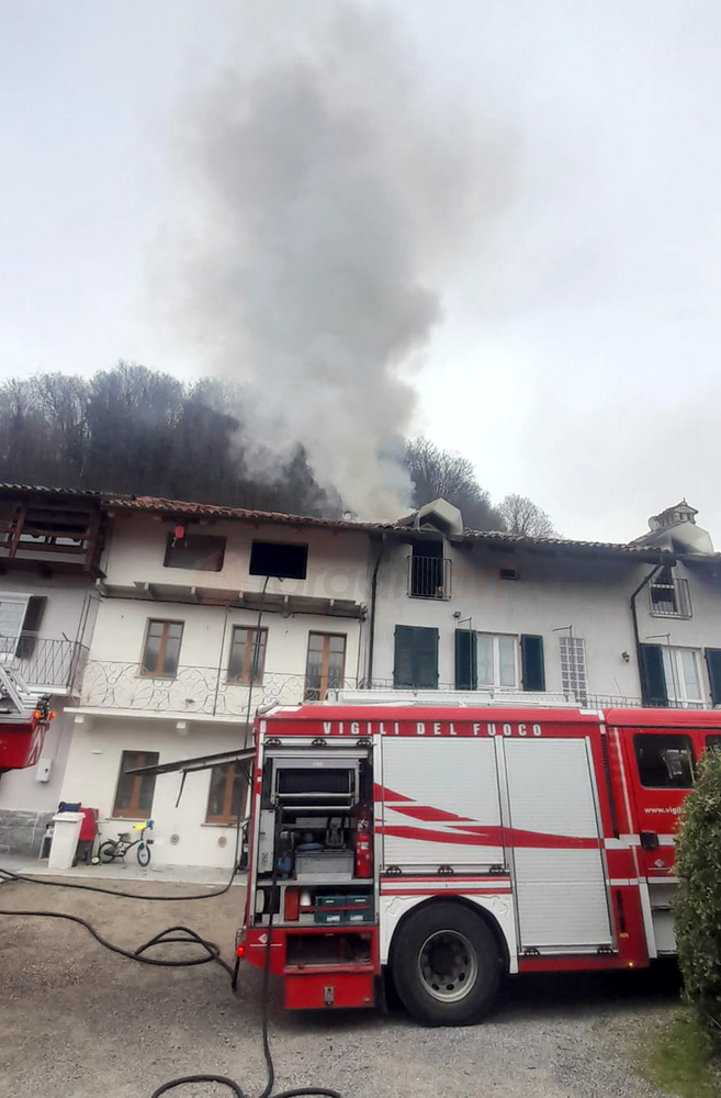 L'incendio in via San Carlo