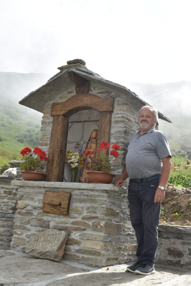 Il nuovo pilone votivo di Pian Croesio a Pian Munè di Paesana