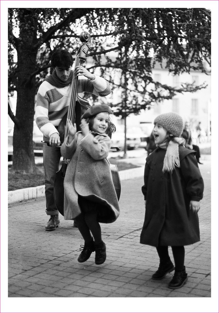 Sabato inaugura "Fermati attimo”, la mostra fotografica di Gianni Petronio Sabato inaugura "Fermati attimo”, la mostra fotografica di Gianni Petronio