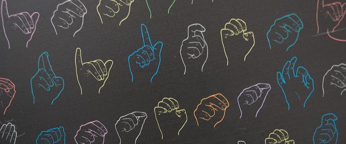 Monforte d'Alba tra i 21 piccoli centri italiani accessibili alla comunità sorda