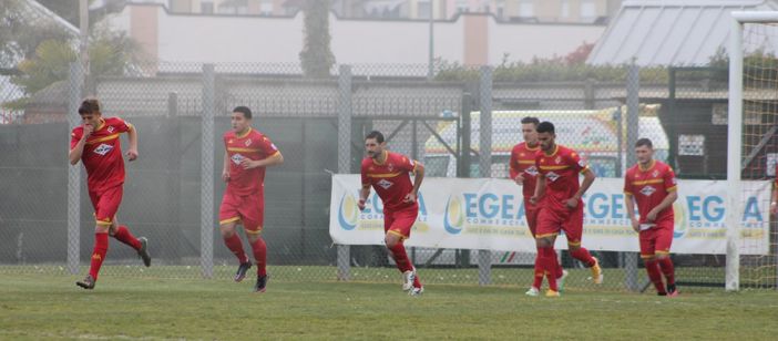 (foto a lusso) (foto a lusso)