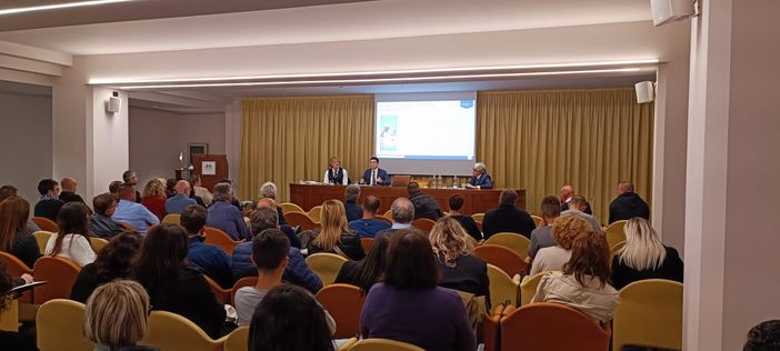 Lavoro e imprese: affrontare il futuro con i giusti strumenti di pianificazione aziendale e finanziaria Lavoro e imprese: affrontare il futuro con i giusti strumenti di pianificazione aziendale e finanziaria