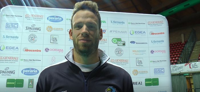 Volley maschile A2 - Bam Acqua S.Bernardo Cuneo pronta per il debutto casalingo, Preti: "Siena squadra molto forte ma noi vogliamo riscattare la sconfitta di Bergamo" (VIDEO)