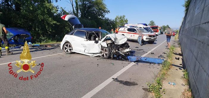 Due ragazzi feriti in un frontale sulla tangenziale di Corneliano