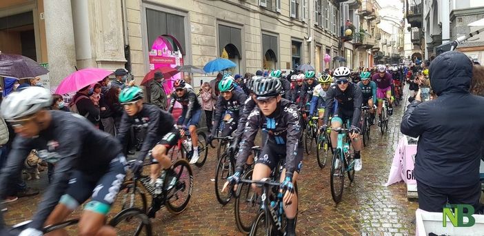 La partenza da Biella, alle 12.20 di oggi