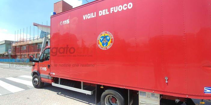 Si sentono male per esalazioni da cloro: sopralluogo dei vigili del fuoco alla piscina comunale di Mondovì