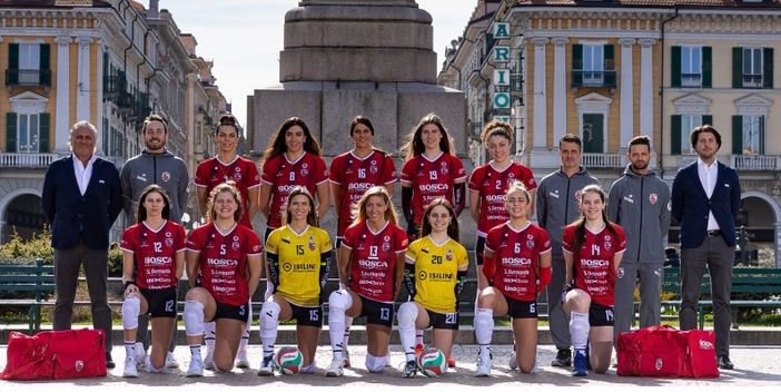 Lo spettacolare scatto realizzato dal fotografo Marco Collemacine in piazza Galimberti (credit Creattiva Agency)