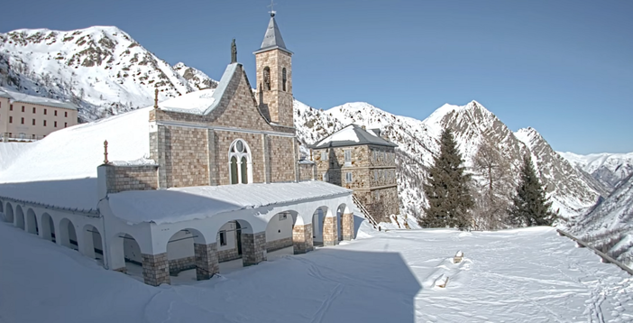 Il santuario di Sant'Anna di Vinadio immortalato dalle webcam di i-gate.it