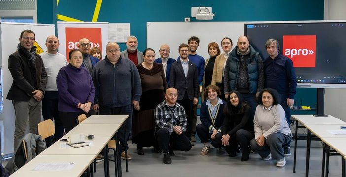 Da Tbilisi ad Alba: delegazione georgiana in visita ad Apro Formazione per scoprire il modello formativo piemontese [FOTO]