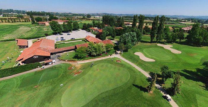Visuale aerea del Golf Club Cherasco dove si disputerà la tappa cuneese dell'Aci Golf nazionale