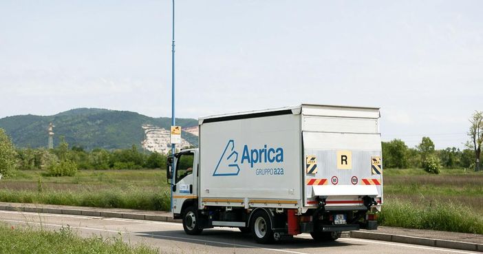 Consorzio Csea, la Aprica Spa si aggiudica l’appalto del servizio raccolta rifiuti per i prossimi otto anni