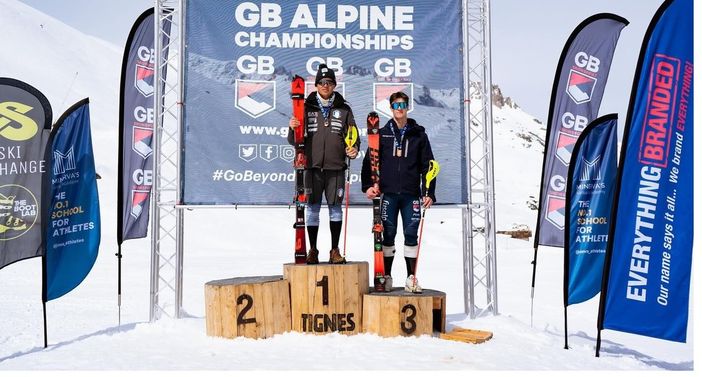 Sci alpino maschile: Edoardo Saracco sugli scudi a Tignes, battuto il francese Victor Muffat-Jeandet Sci alpino maschile: Edoardo Saracco sugli scudi a Tignes, battuto il francese Victor Muffat-Jeandet
