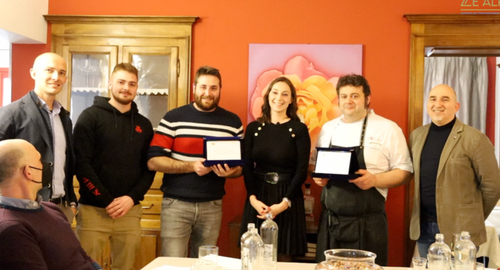 Mi presento: LA NOCCIOLA IGP PER TRÈ