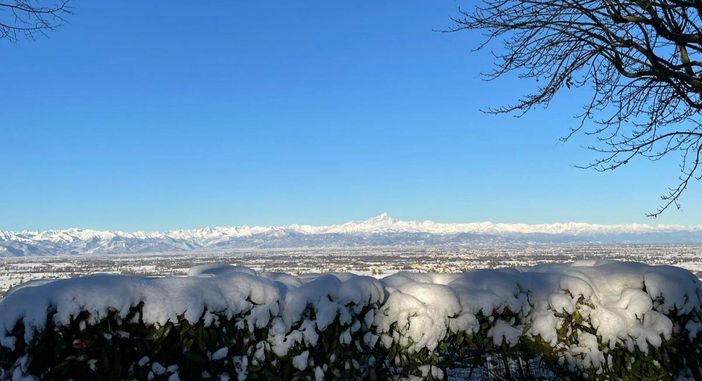 IL METEO / Ancora neve sulle Alpi, da domani qualche raggio di sole in più