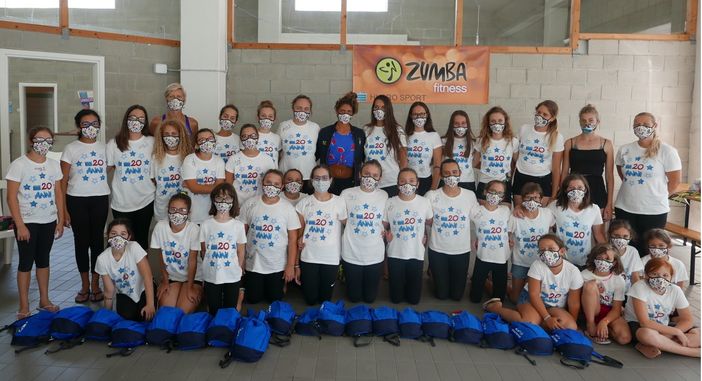 Nuoto sincronizzato: la stella Linda Cerruti a Piasco con le ragazze della Hydro Sport